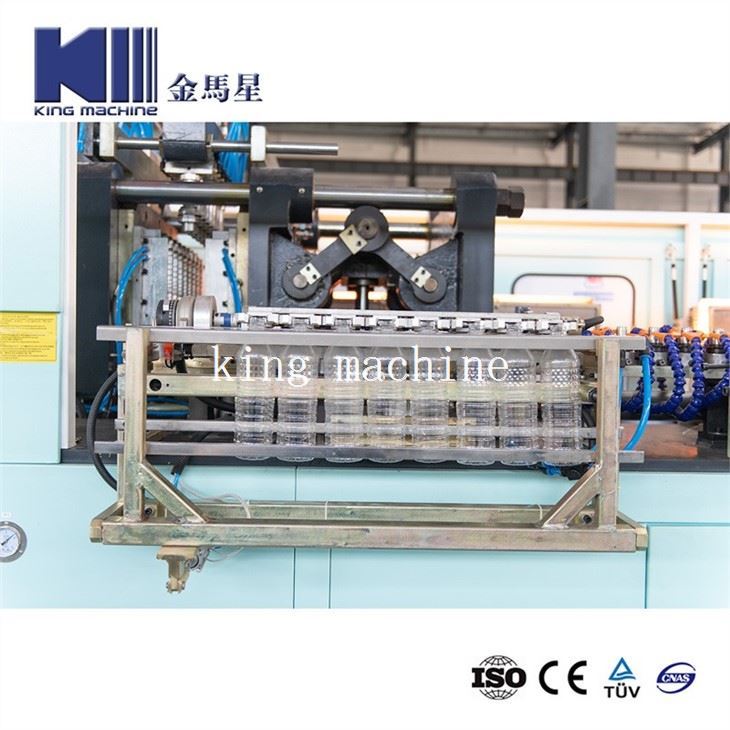 bottle blow molding machine